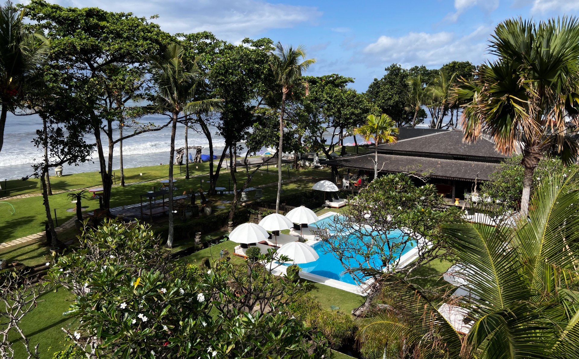 Morabito Beach Club near Villa Zambala