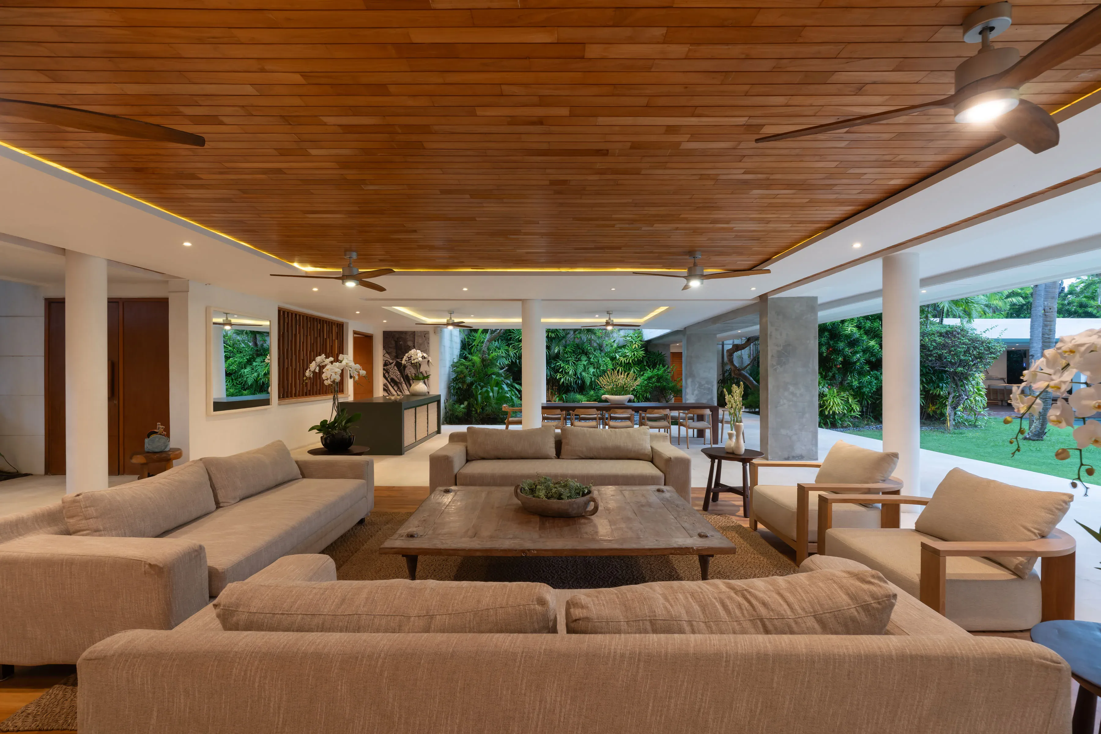 Open-plan lounge at Villa Zambala Canggu