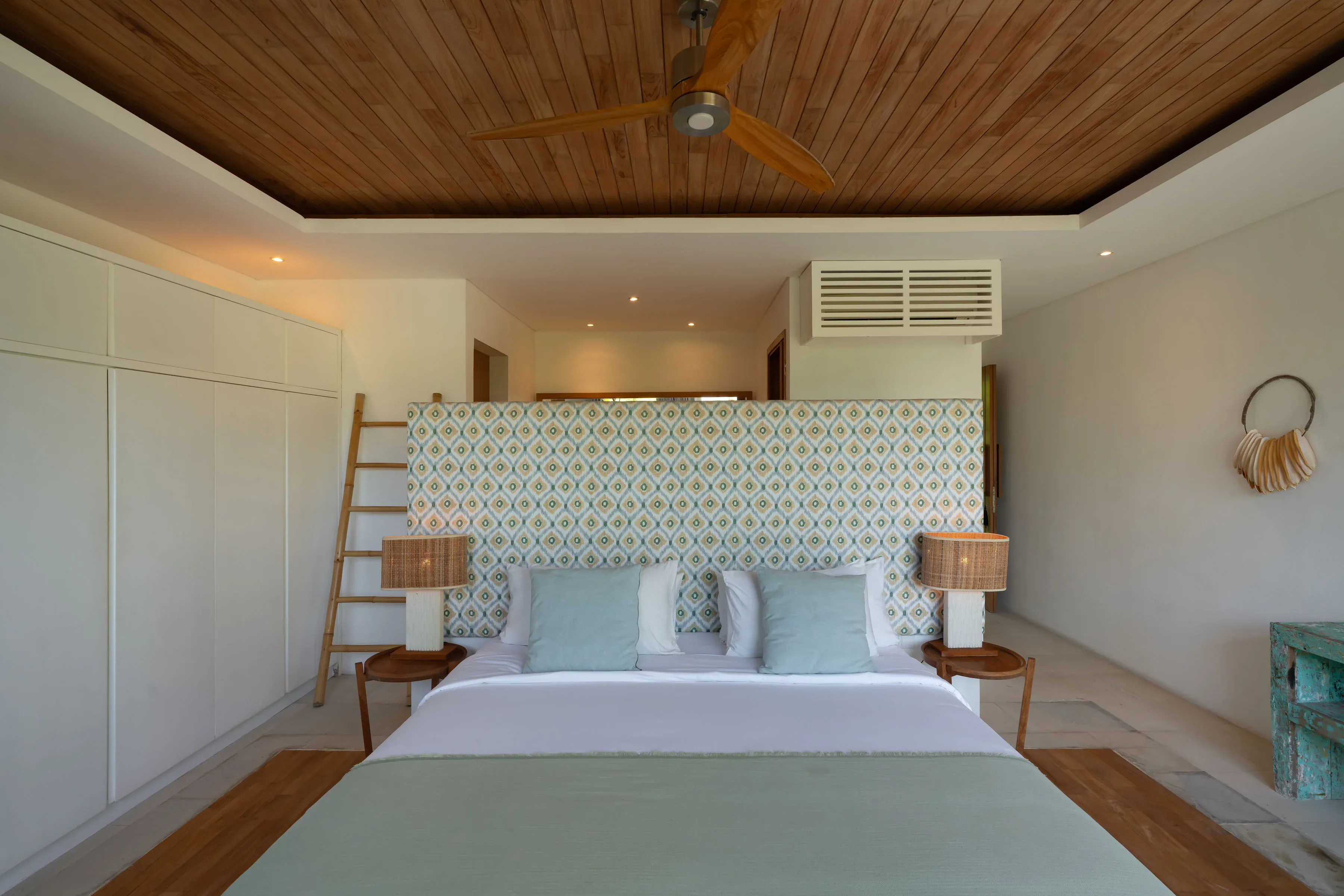 Suite three with twin bed option at Villa Zambala